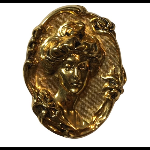 VINTAGE gold tone  Victorian brooch pin with lady face - Picture 3 of 9